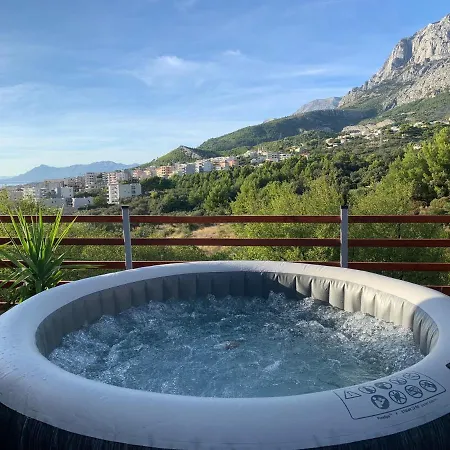 Apartment Apartman Ivan Makarska